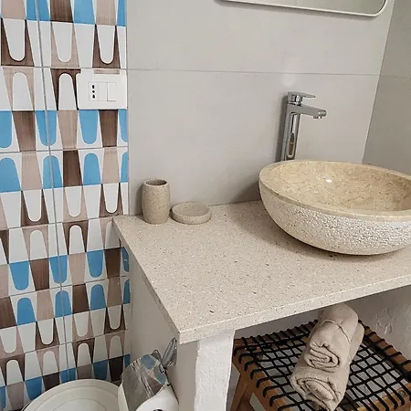 بيت ضيافة Il Panorama Di Ercole 4*