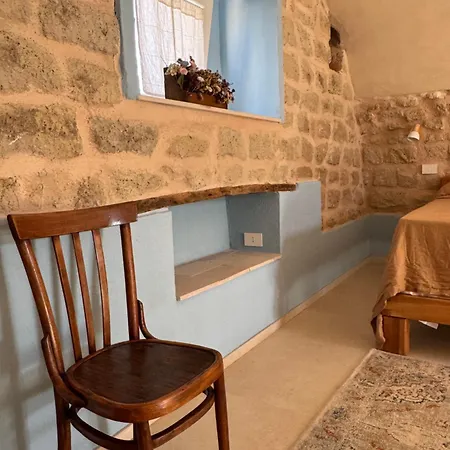 بيت ضيافة Il Panorama Di Ercole 4*